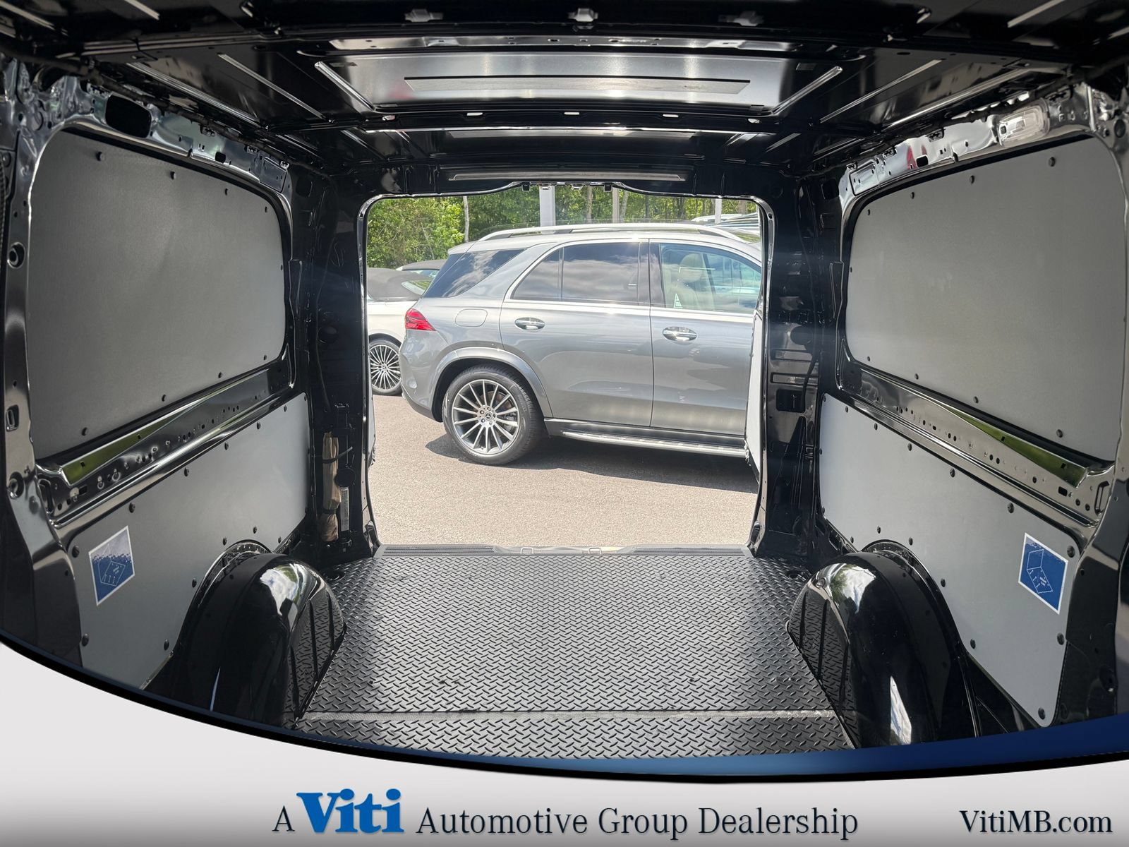 Used 2022 Mercedes-Benz Metris image 23