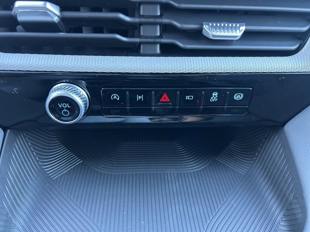 New 2026 Ford Explorer Active image 27