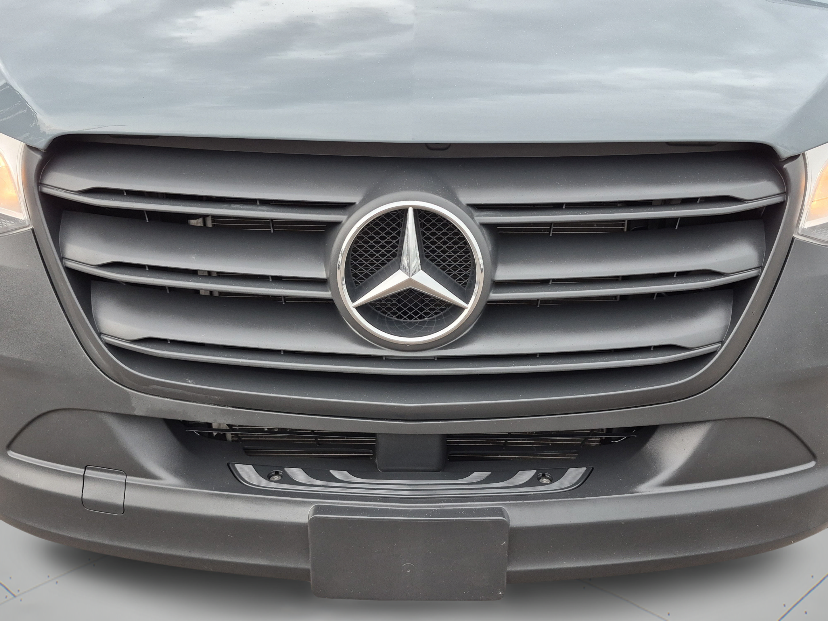 Used 2024 Mercedes-Benz Sprinter 2500 image 30