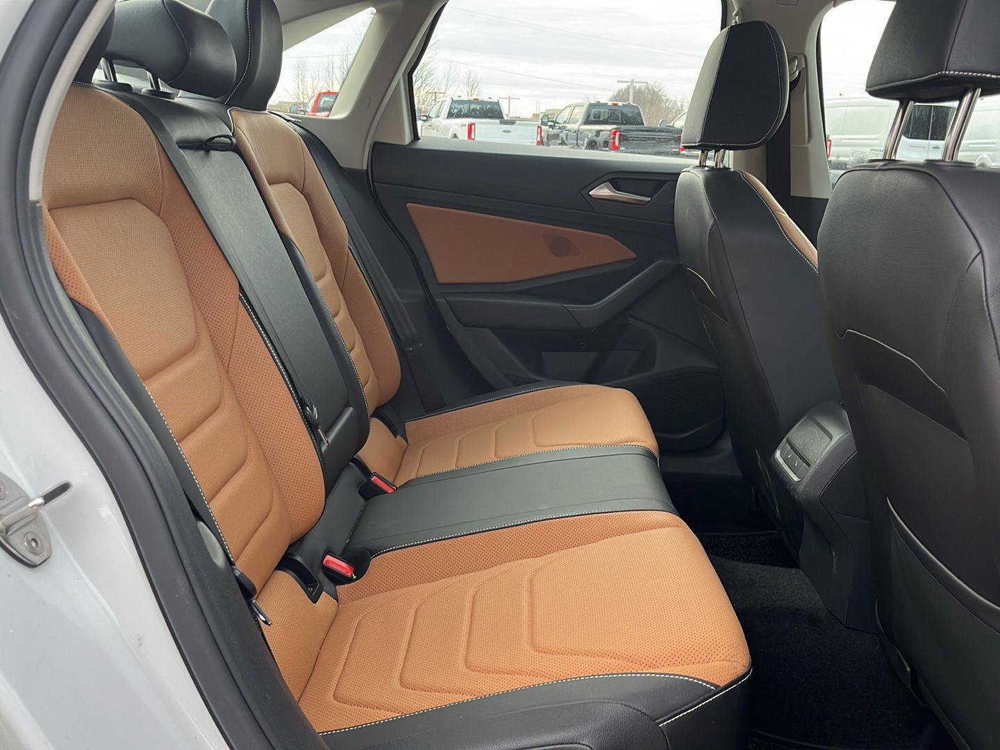 Used 2024 Volkswagen Jetta SEL image 19