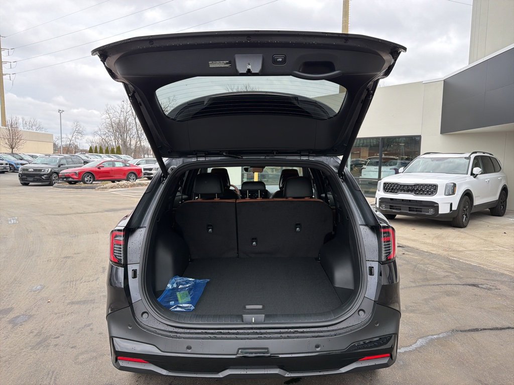 New 2026 Kia Sportage X-Line image 17