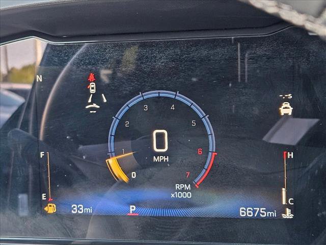 Used 2025 Chevrolet Trax LT w/ Driver Confidence Package FWD image 11