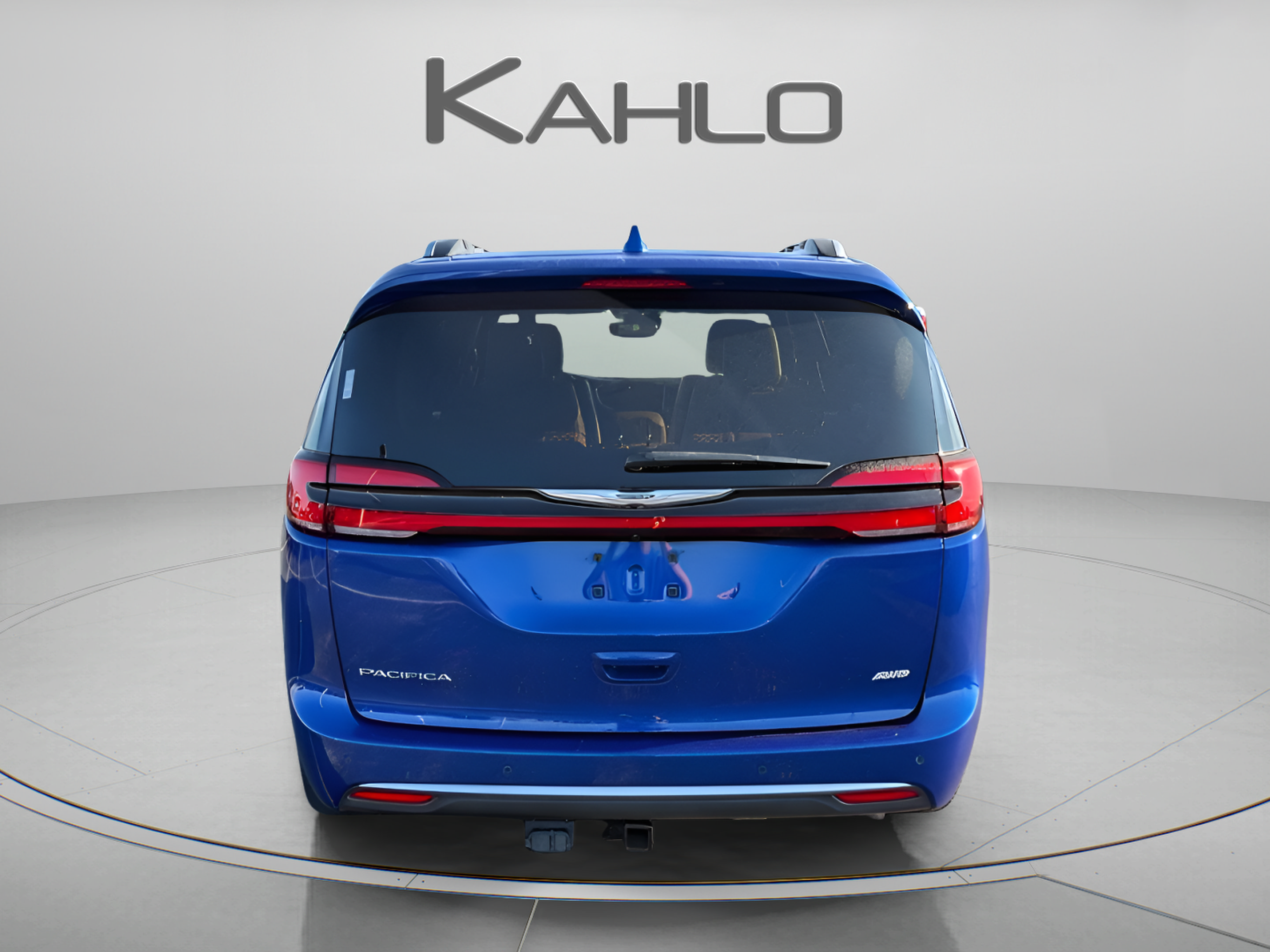 Used 2021 Chrysler Pacifica Pinnacle AWD/4WD image 3
