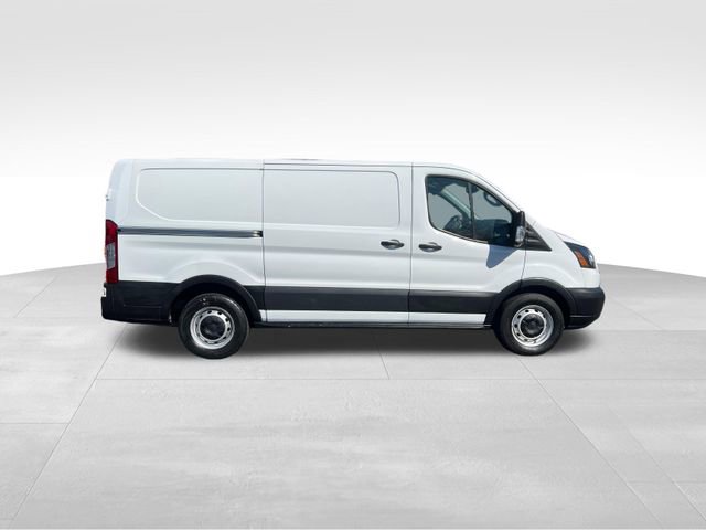 Used 2019 Ford Transit 150 130 Low Roof image 4