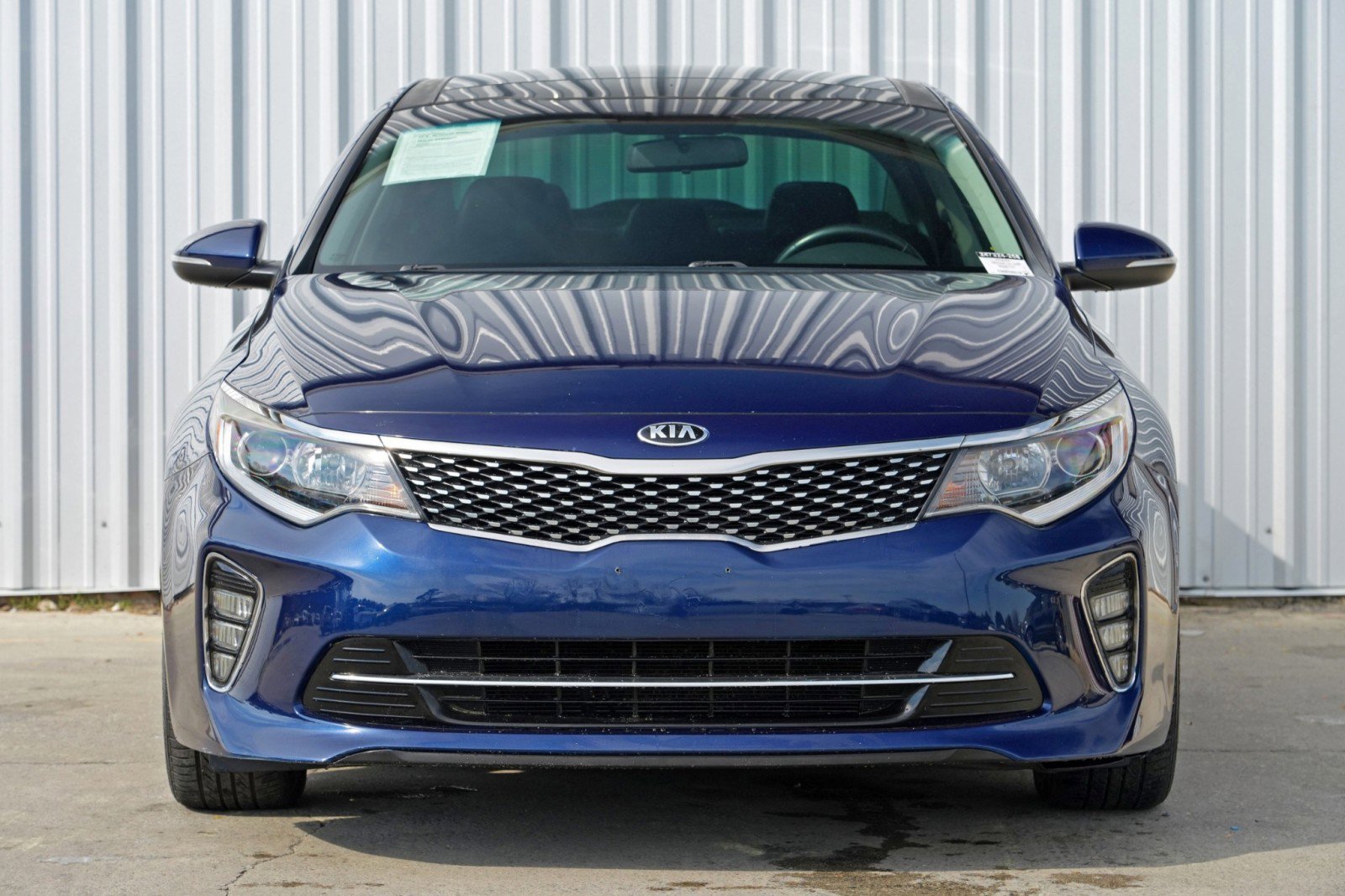 Used 2018 Kia Optima S w/ Panoramic Sunroof Package image 6