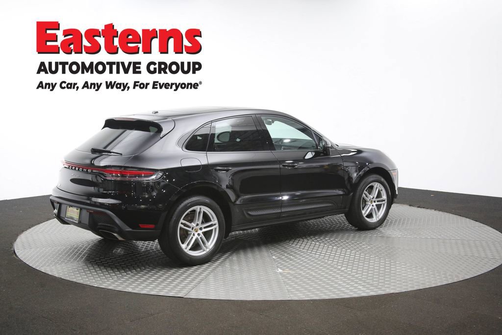 Used 2022 Porsche Macan AWD/4WD image 46