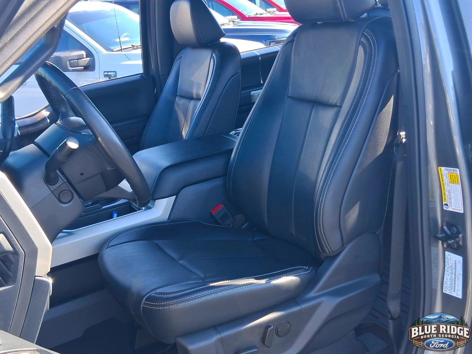 Used 2022 Ford F250 Lariat w/ Lariat Ultimate Package AWD/4WD image 11