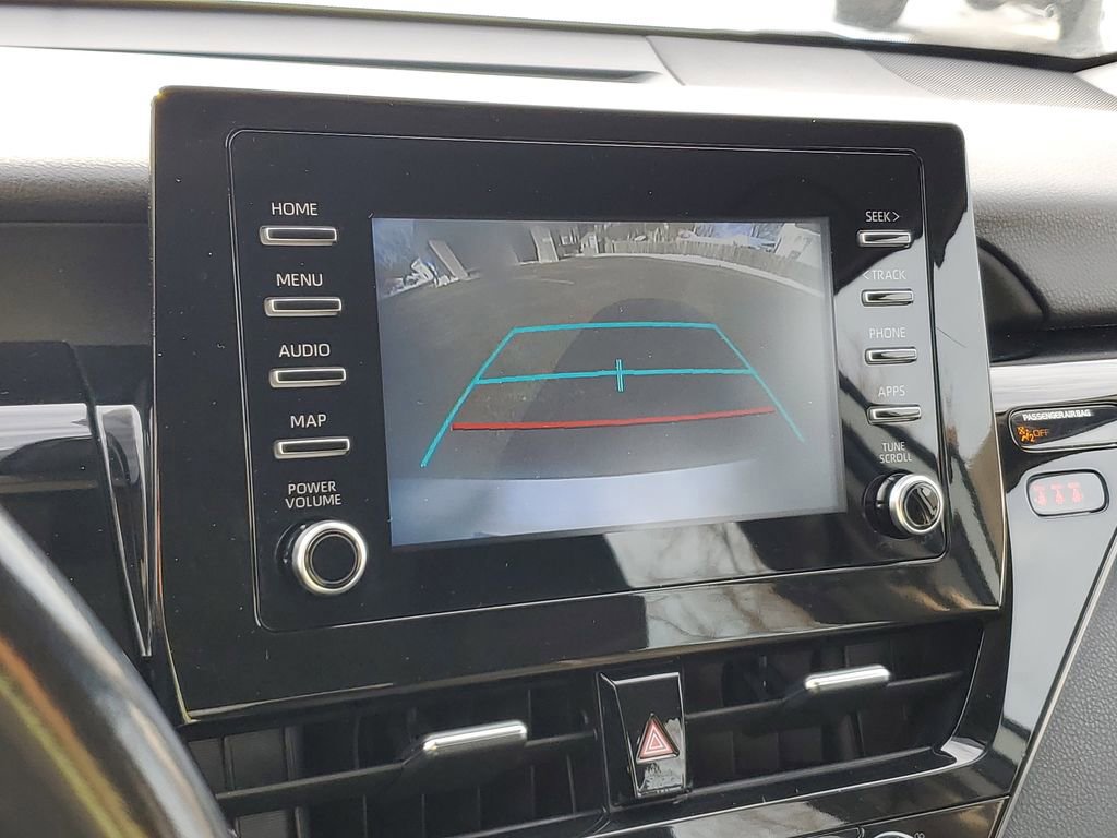 Used 2021 Toyota Camry SE image 20