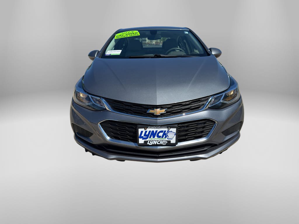 Used 2018 Chevrolet Cruze LT w/ Convenience Package FWD image 7