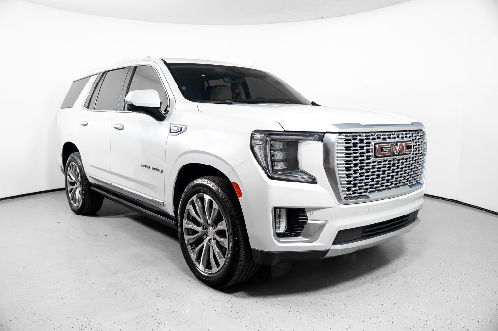 Used 2021 GMC Yukon Denali w/ Denali Premium Package RWD image 2