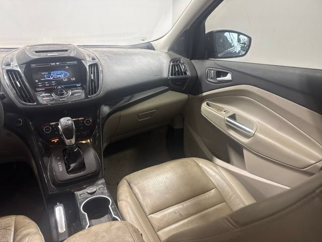 Used 2015 Ford Escape Titanium FWD image 20
