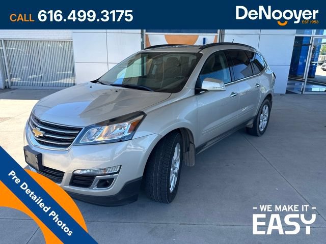 Used 2016 Chevrolet Traverse LT w/ Style and Technology Package AWD/4WD image 1