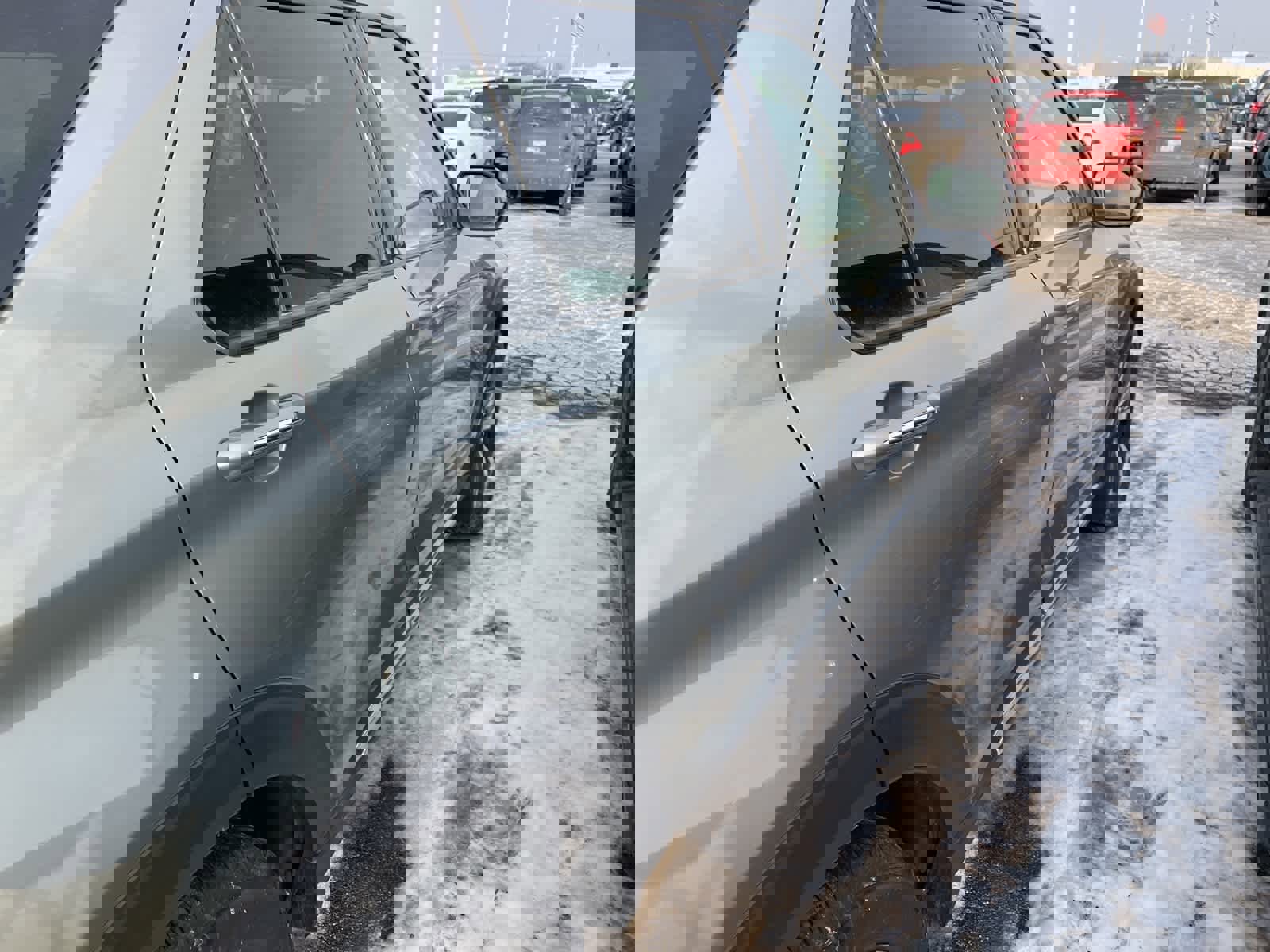 Certified 2020 Ford Explorer Platinum w/ Premium Technology Package image 18