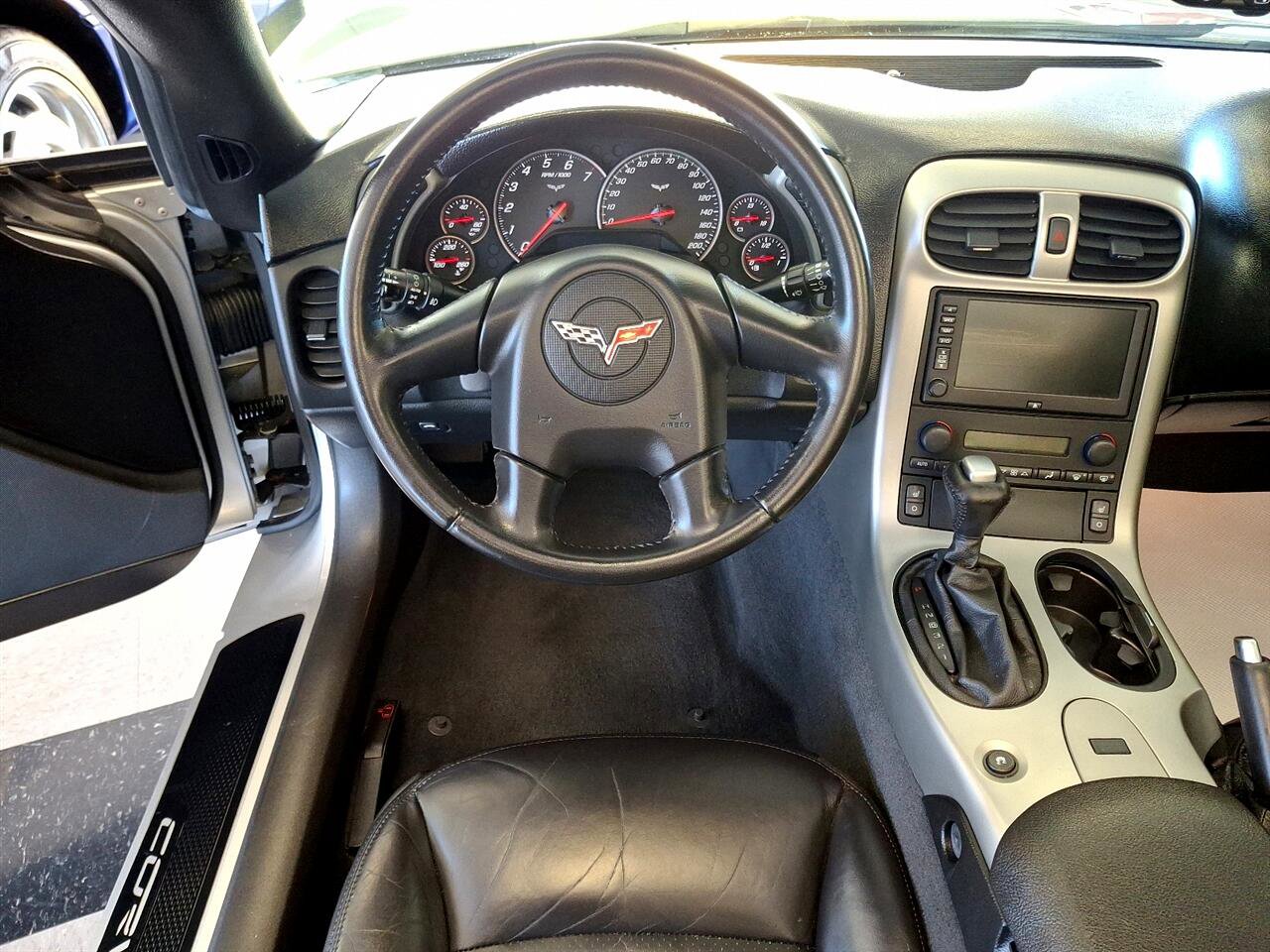 Used 2005 Chevrolet Corvette Convertible w/ Preferred Equipment Group image 13