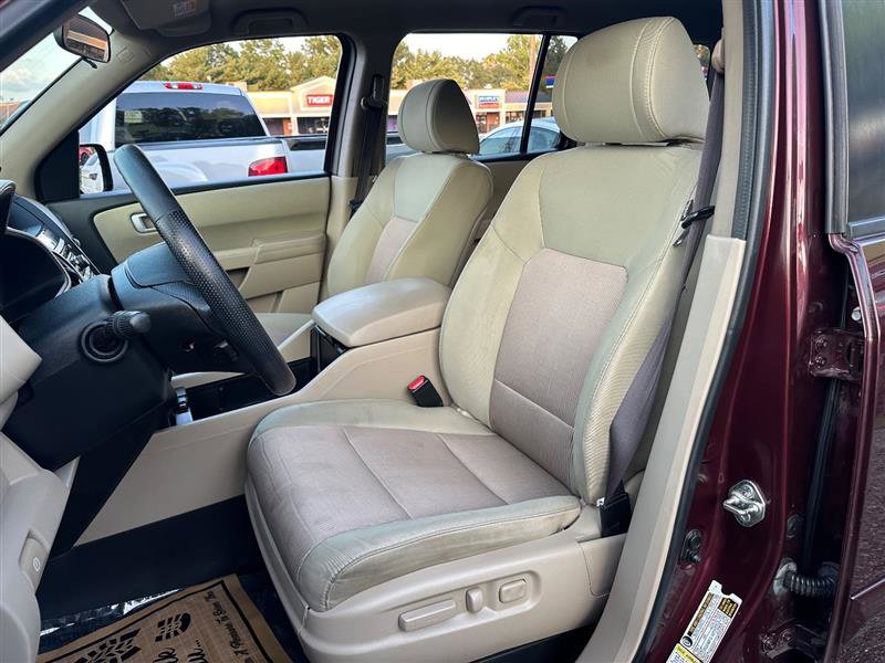 Used 2015 Honda Pilot EX image 16