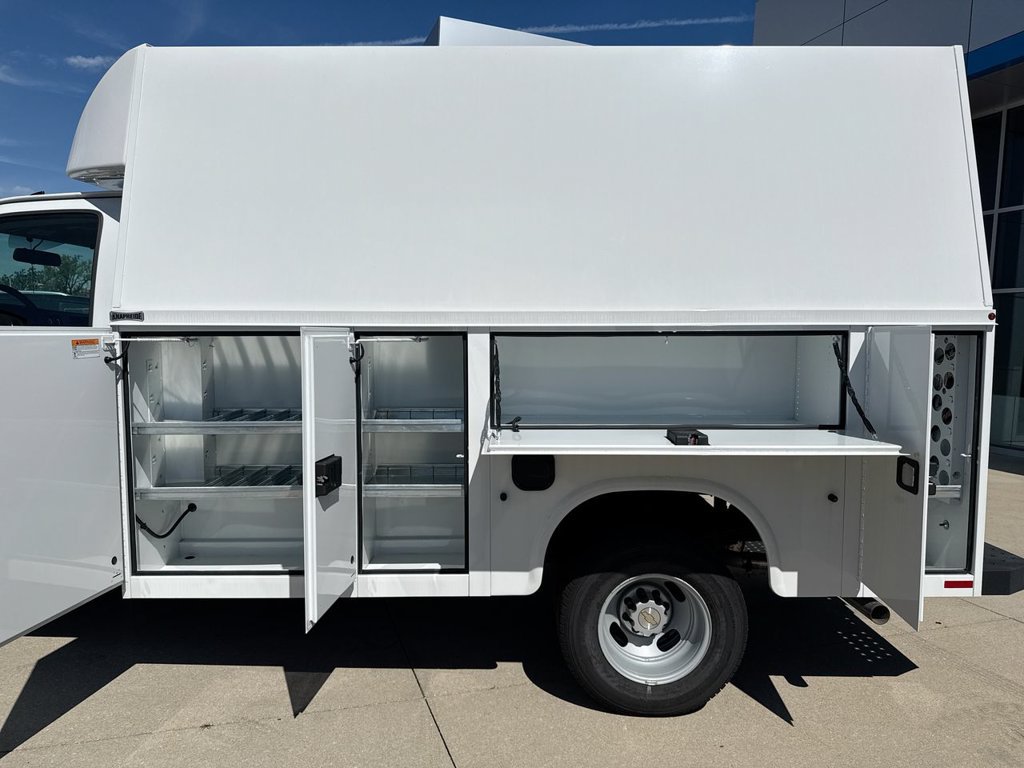 New 2025 Chevrolet Express 3500 w/ Power Convenience Package RWD image 5
