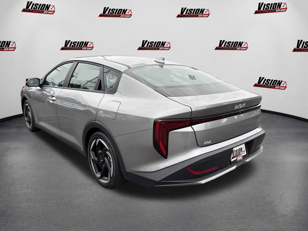 Certified 2025 Kia K4 EX FWD image 9