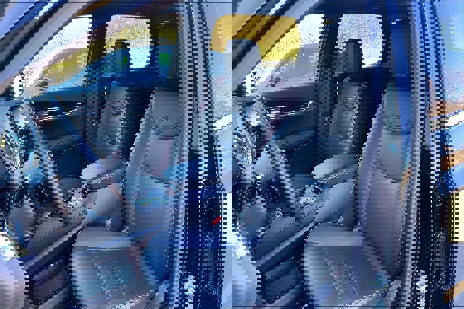 Used 2025 Cadillac XT5 Premium Luxury image 22