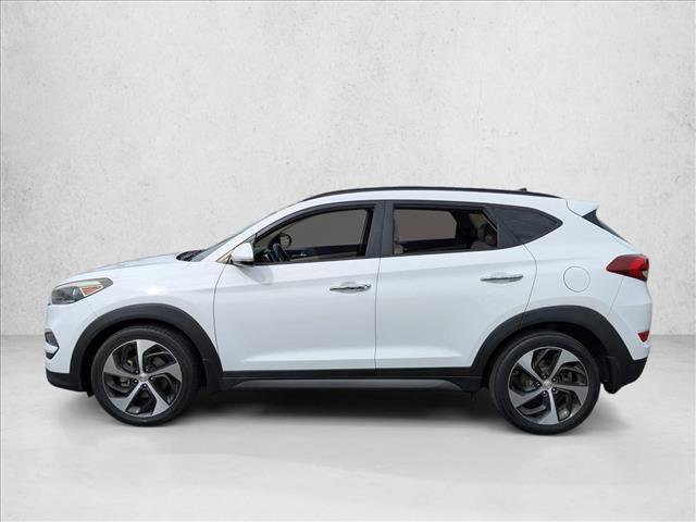 Used 2016 Hyundai Tucson Limited w/ Option Group 03 FWD image 10