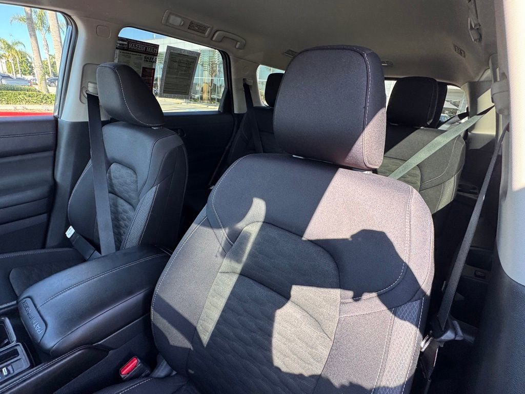 Certified 2024 Nissan Pathfinder S image 13