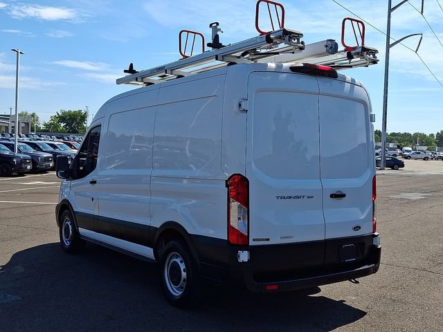 Certified 2020 Ford Transit 150 Medium Roof RWD image 4