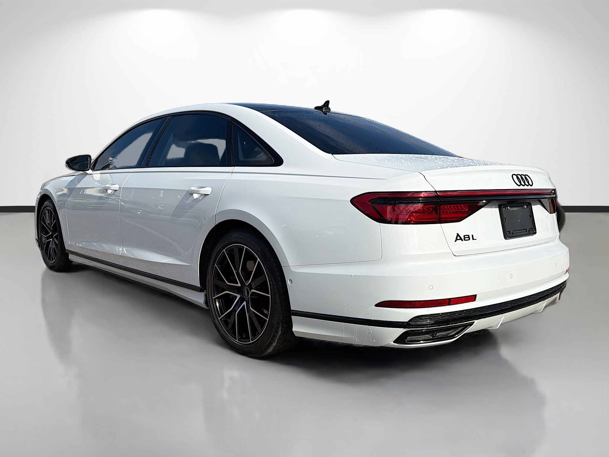 Used 2021 Audi A8 L 3.0T image 5