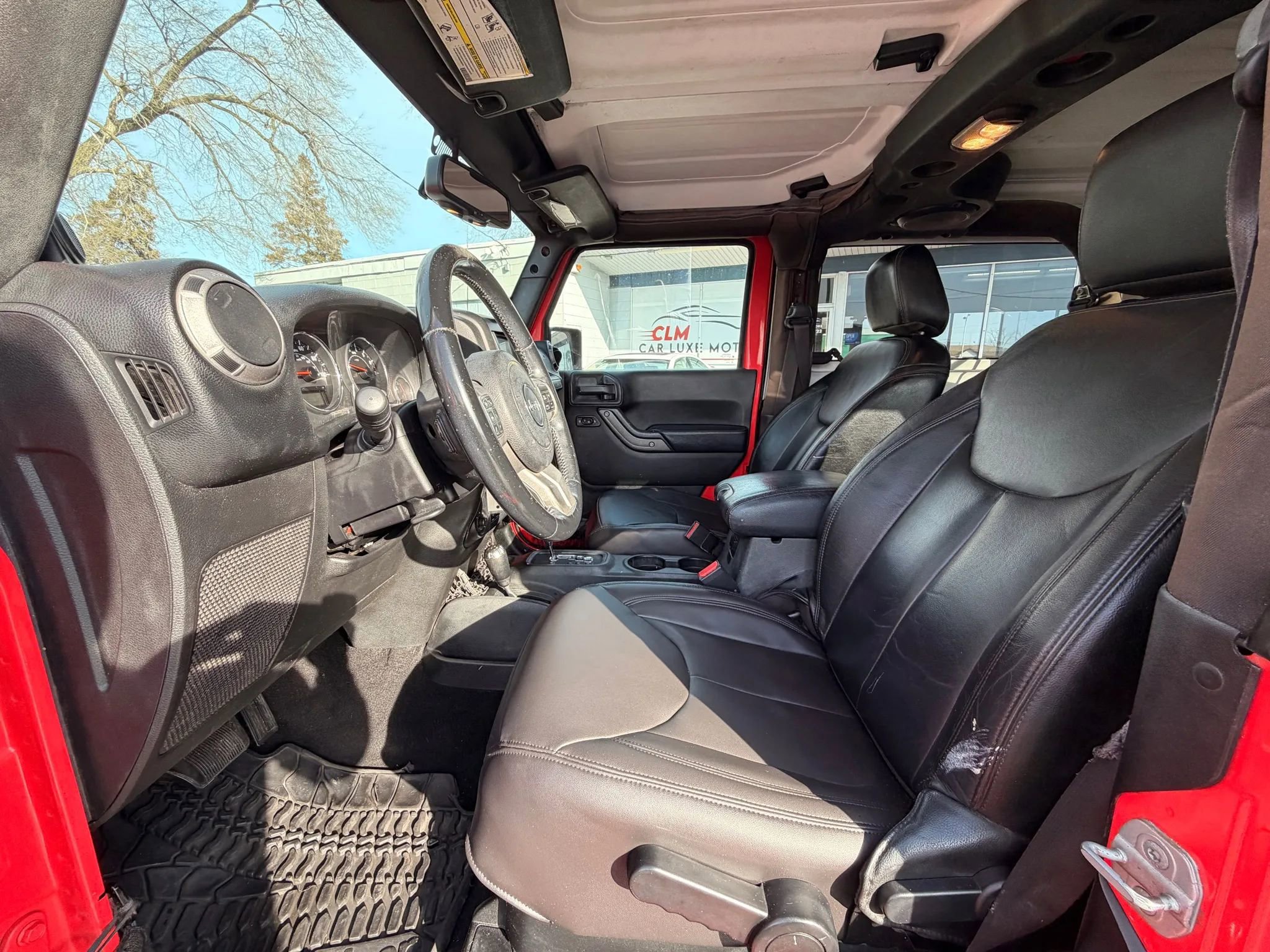 Used 2013 Jeep Wrangler Sahara AWD/4WD image 8