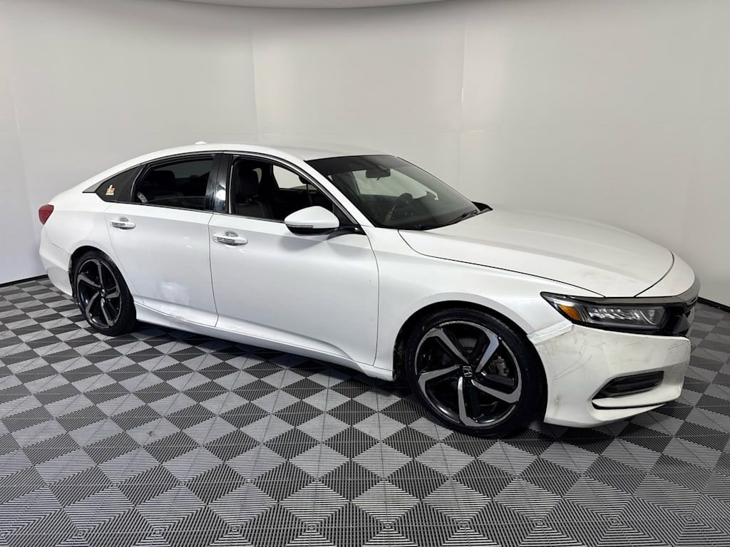 Used 2019 Honda Accord Sport image 6
