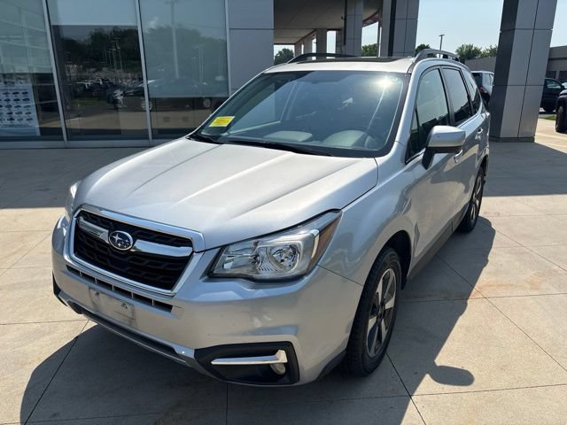 Used 2018 Subaru Forester 2.5i Limited AWD/4WD image 3