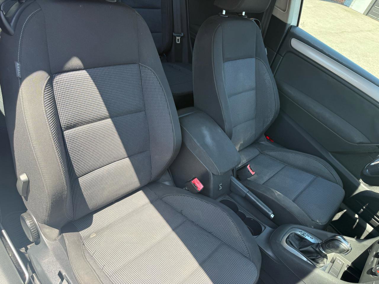 Used 2013 Volkswagen Golf TDI FWD image 9