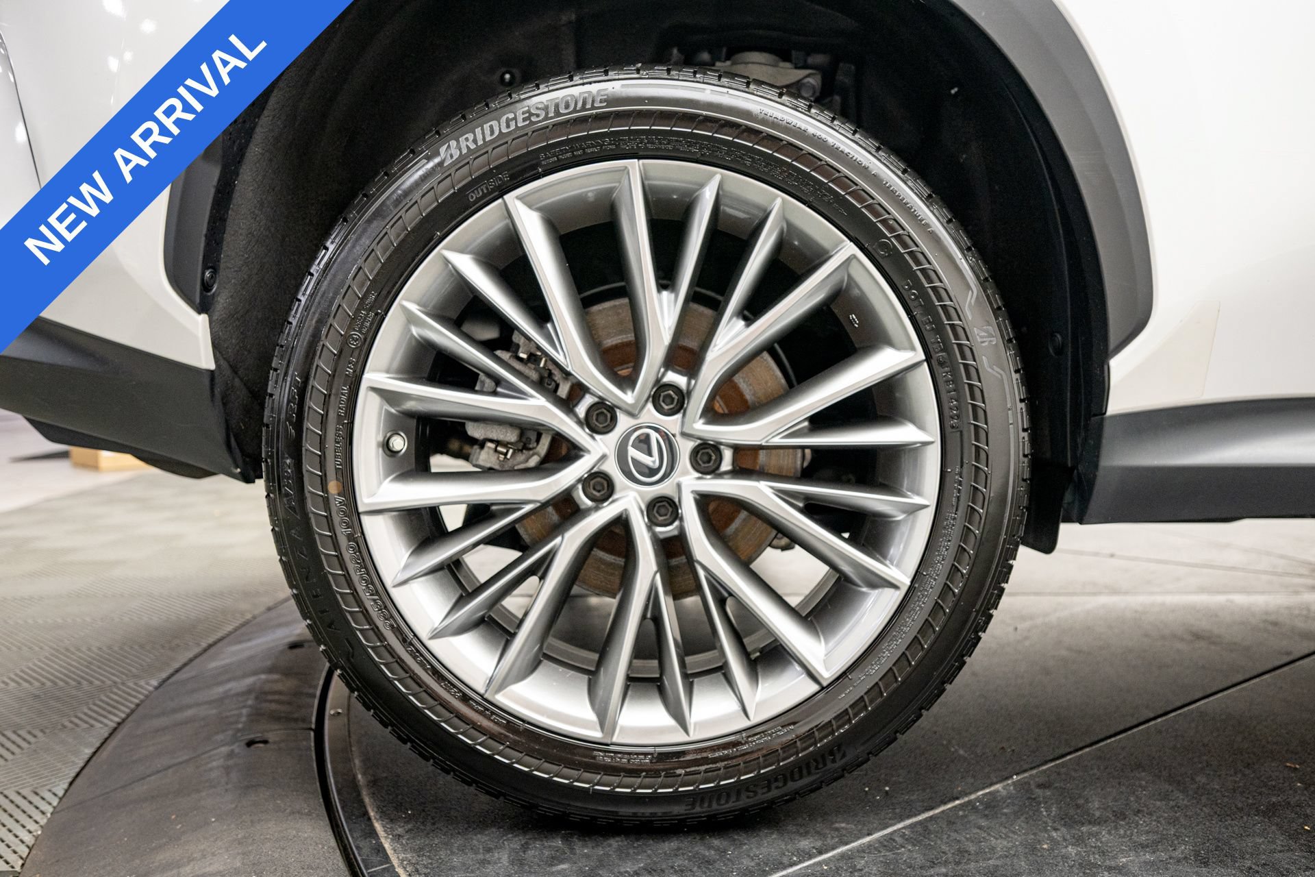 Used 2023 Lexus NX 350 AWD image 29