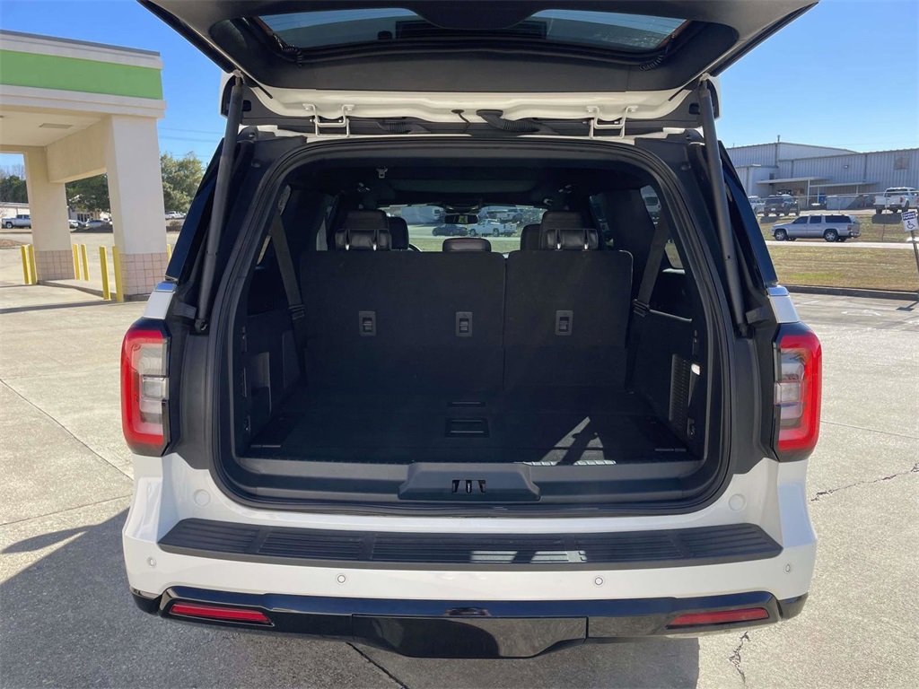 Used 2023 Ford Expedition Max Limited image 10