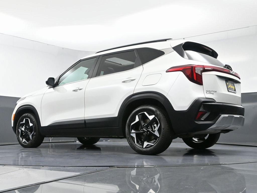 Used 2024 Kia Seltos EX image 55