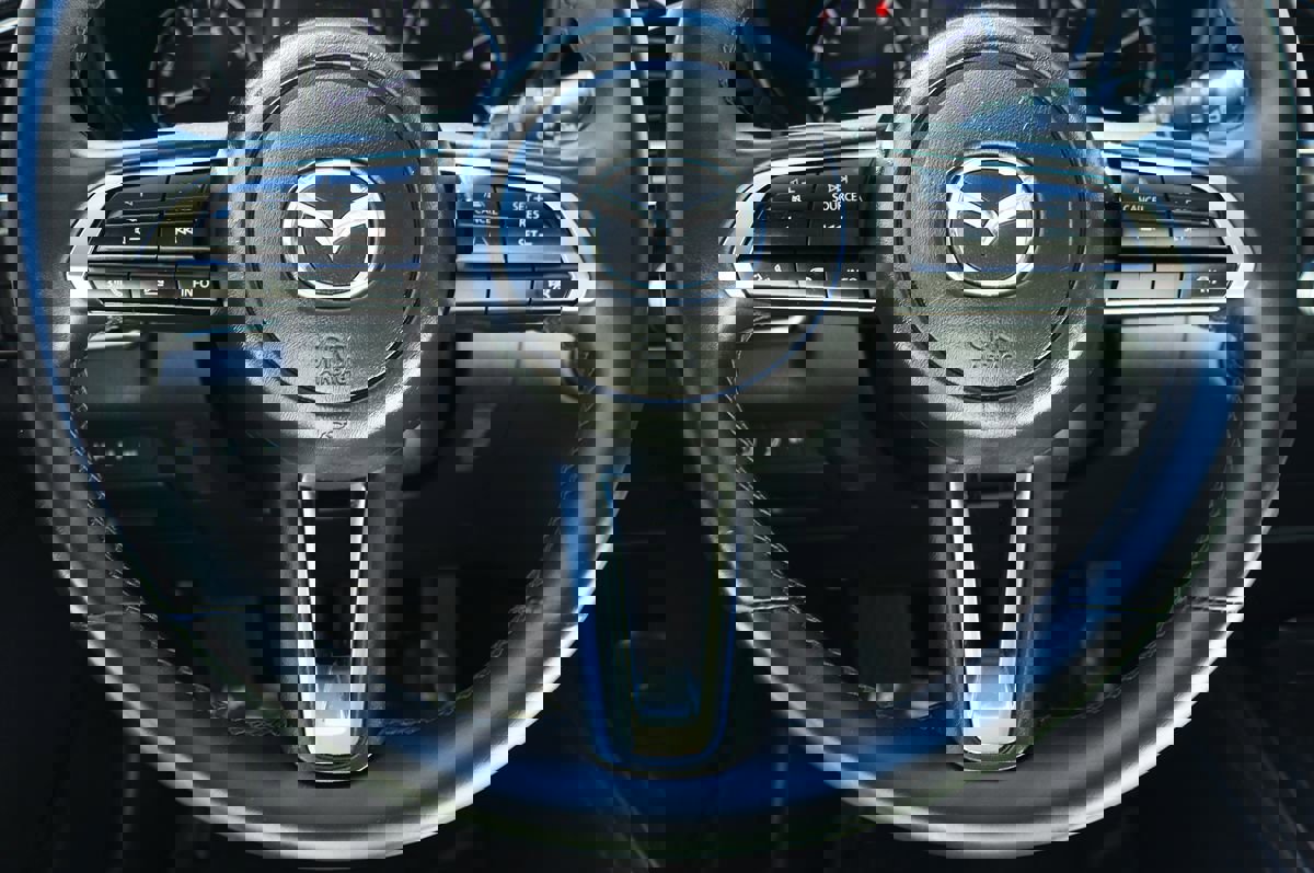 Used 2025 MAZDA CX-30 AWD 2.5 S w/ Preferred Package image 55