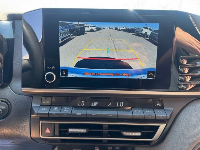 Used 2025 Toyota Camry LE w/ Convenience Package FWD image 15