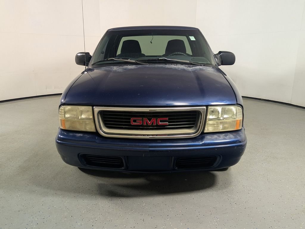 Used 2002 GMC Sonoma SLS w/ Marketing Option Pkg video 2