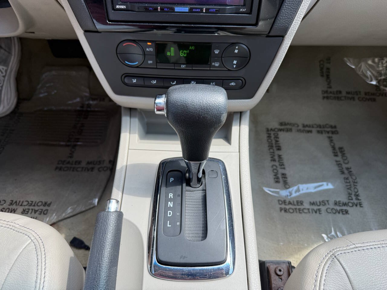 Used 2007 Ford Fusion SEL FWD image 19