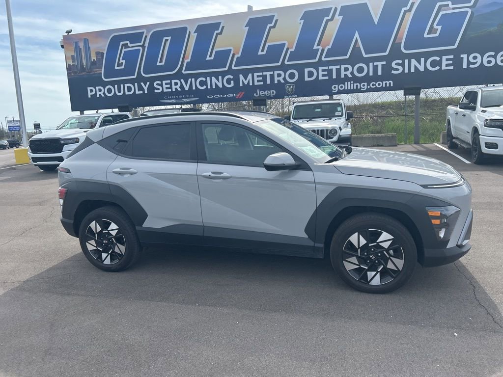 Used 2024 Hyundai Kona SEL AWD/4WD image 4