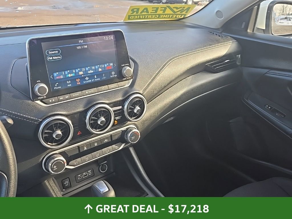 Used 2024 Nissan Sentra SV FWD image 27