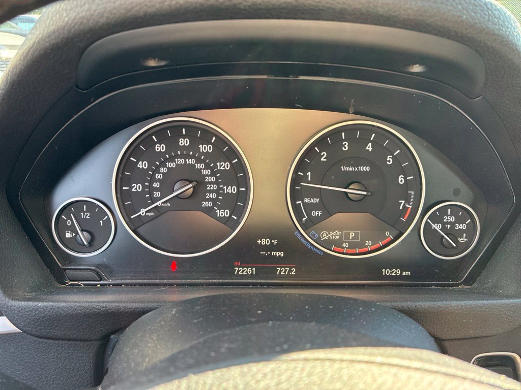 Used 2017 BMW 320i xDrive Sedan AWD/4WD image 17