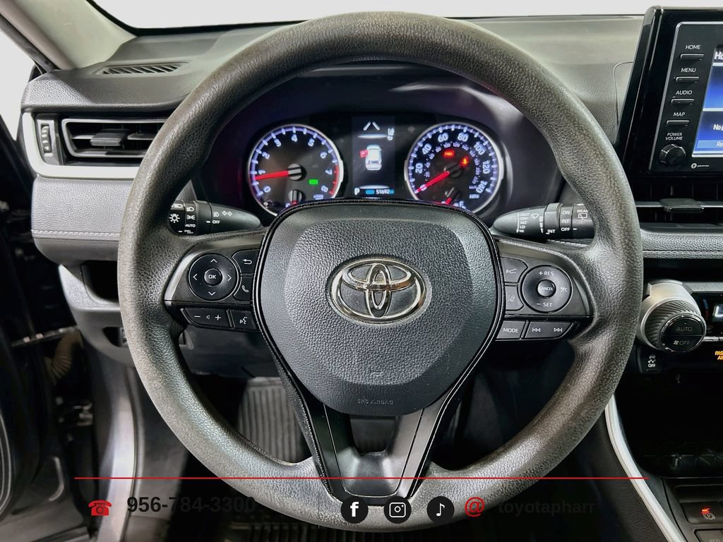 Used 2020 Toyota RAV4 XLE FWD image 10