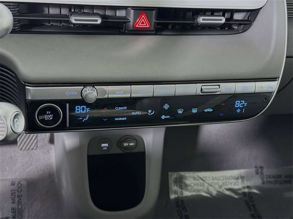 Certified 2024 Hyundai Ioniq 5 SE image 8