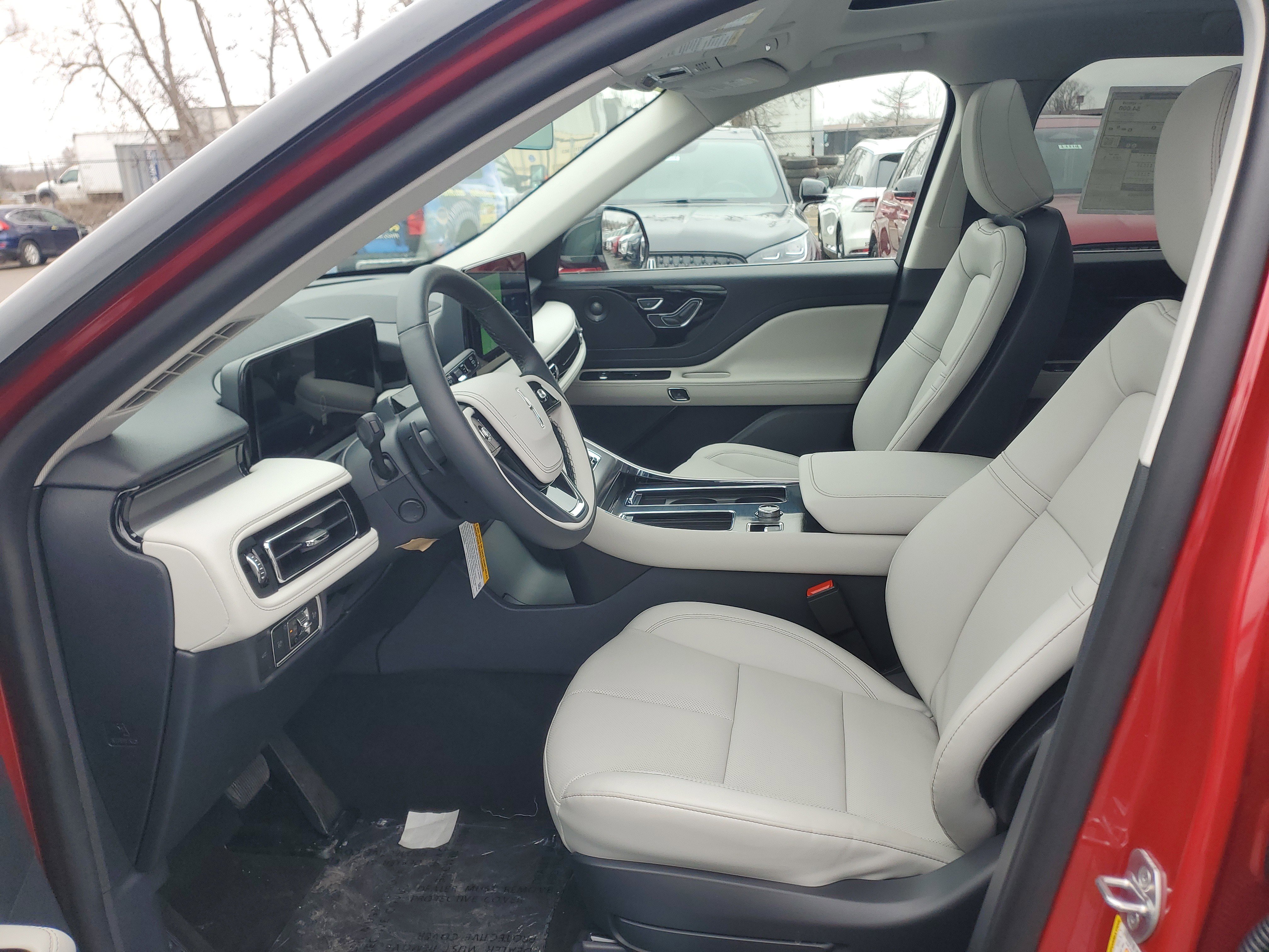 New 2026 Lincoln Aviator Premiere image 11