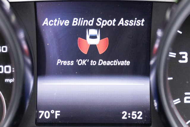 Used 2015 Mercedes-Benz SL 63 AMG w/ Driver Assistance Package image 22