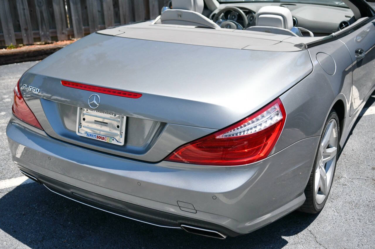 Used 2014 Mercedes-Benz SL 550 image 27