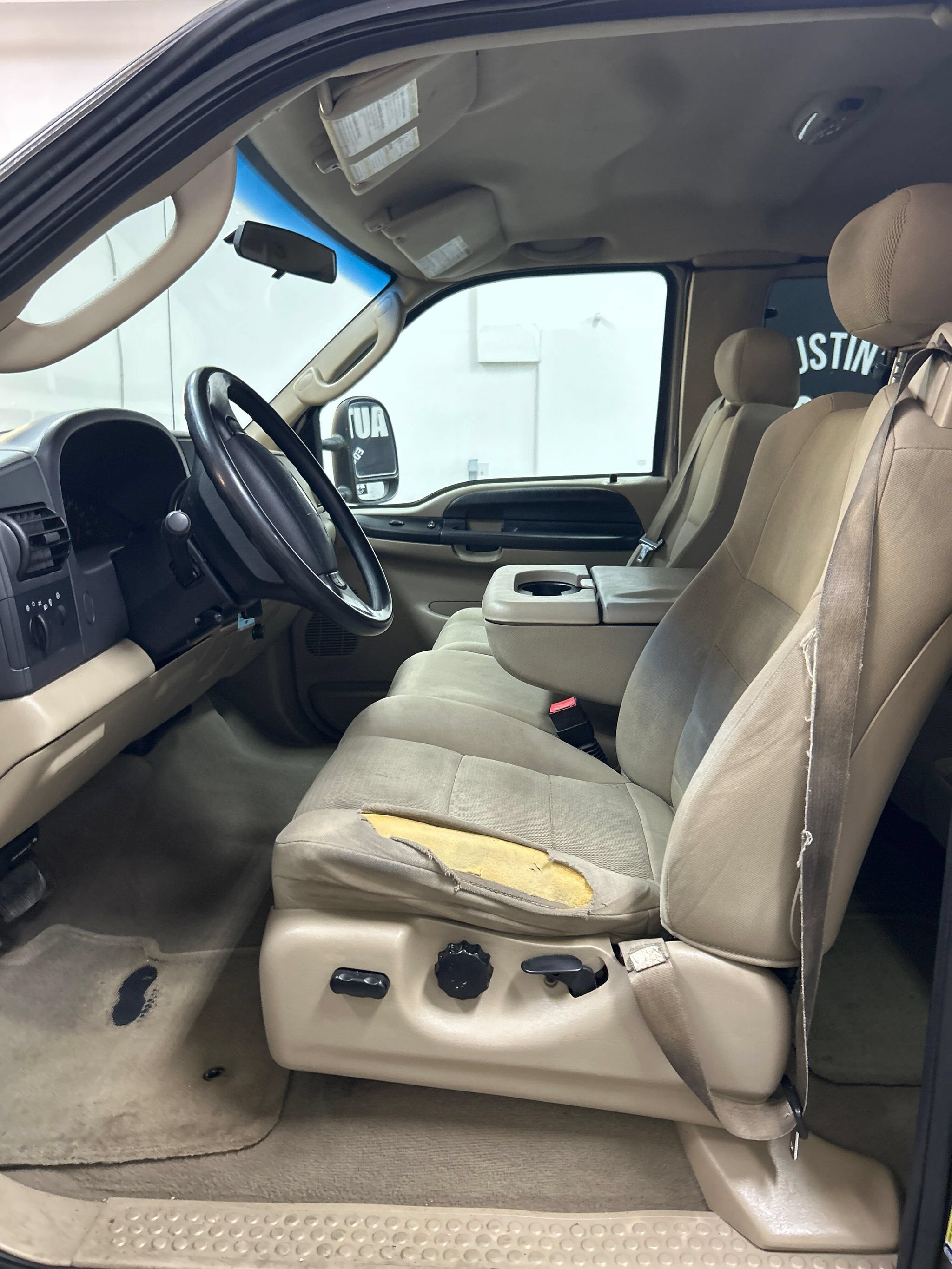 Used 2006 Ford F250 XLT AWD/4WD image 8