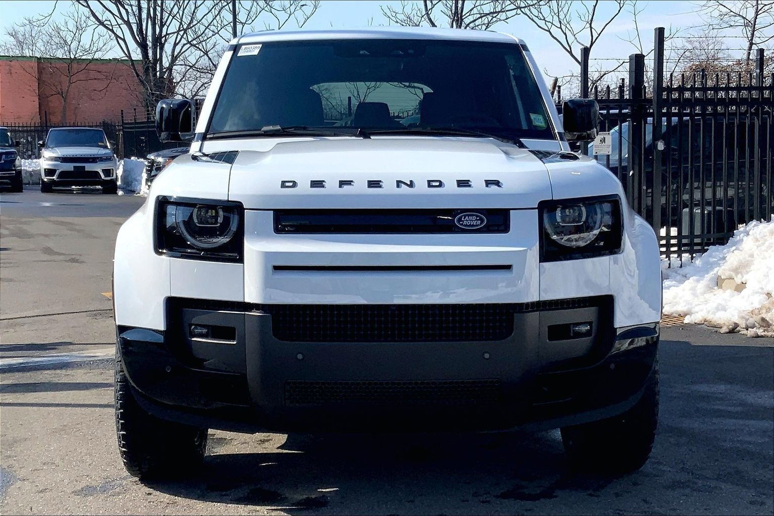 New 2026 Land Rover Defender 110 X-Dynamic SE image 3