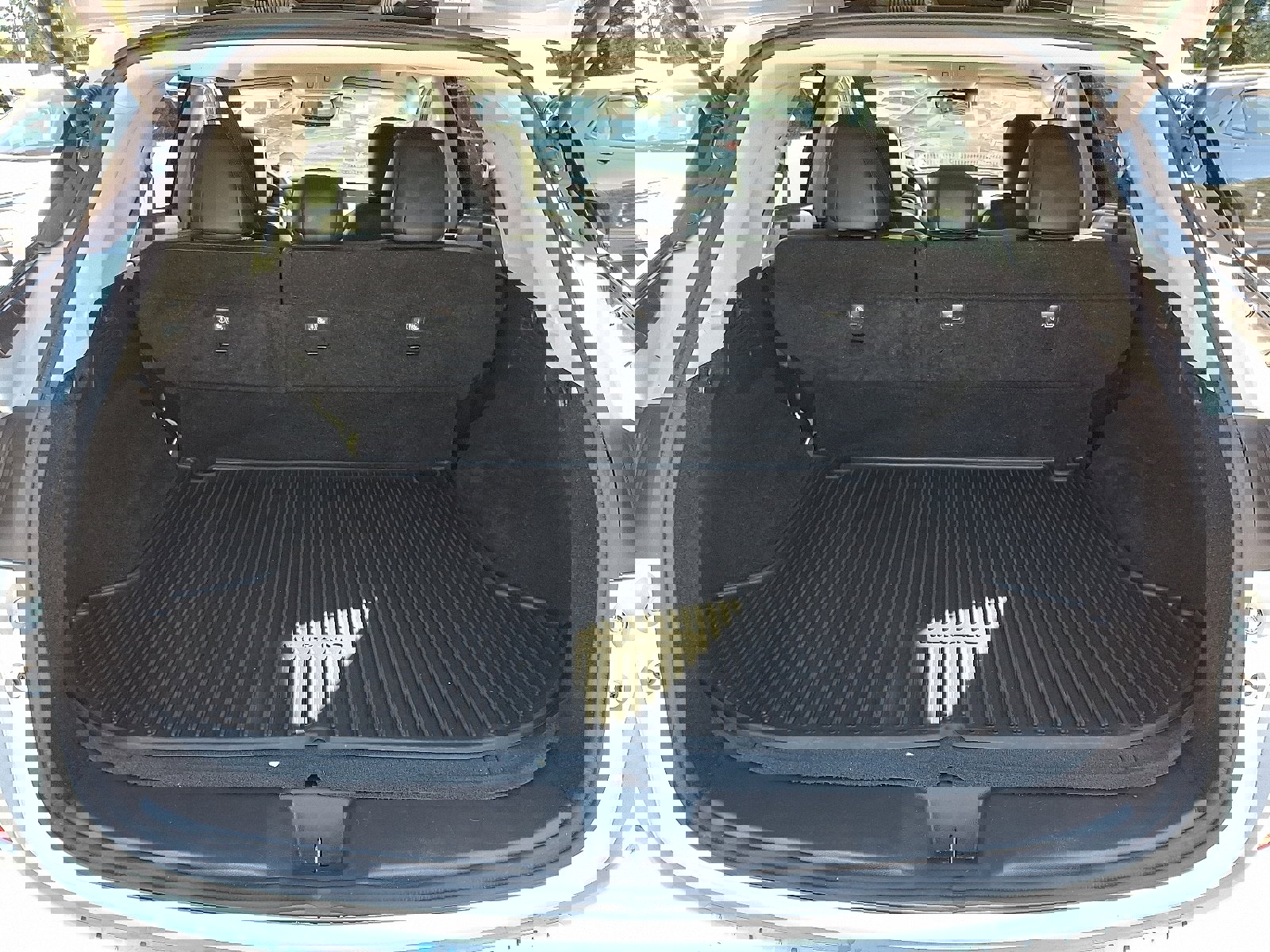 Used 2020 Nissan Murano Platinum w/ Cargo Package image 30