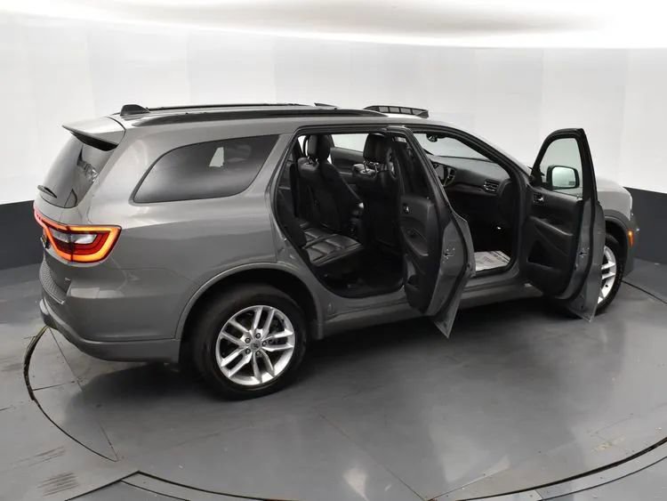 Used 2023 Dodge Durango GT image 6