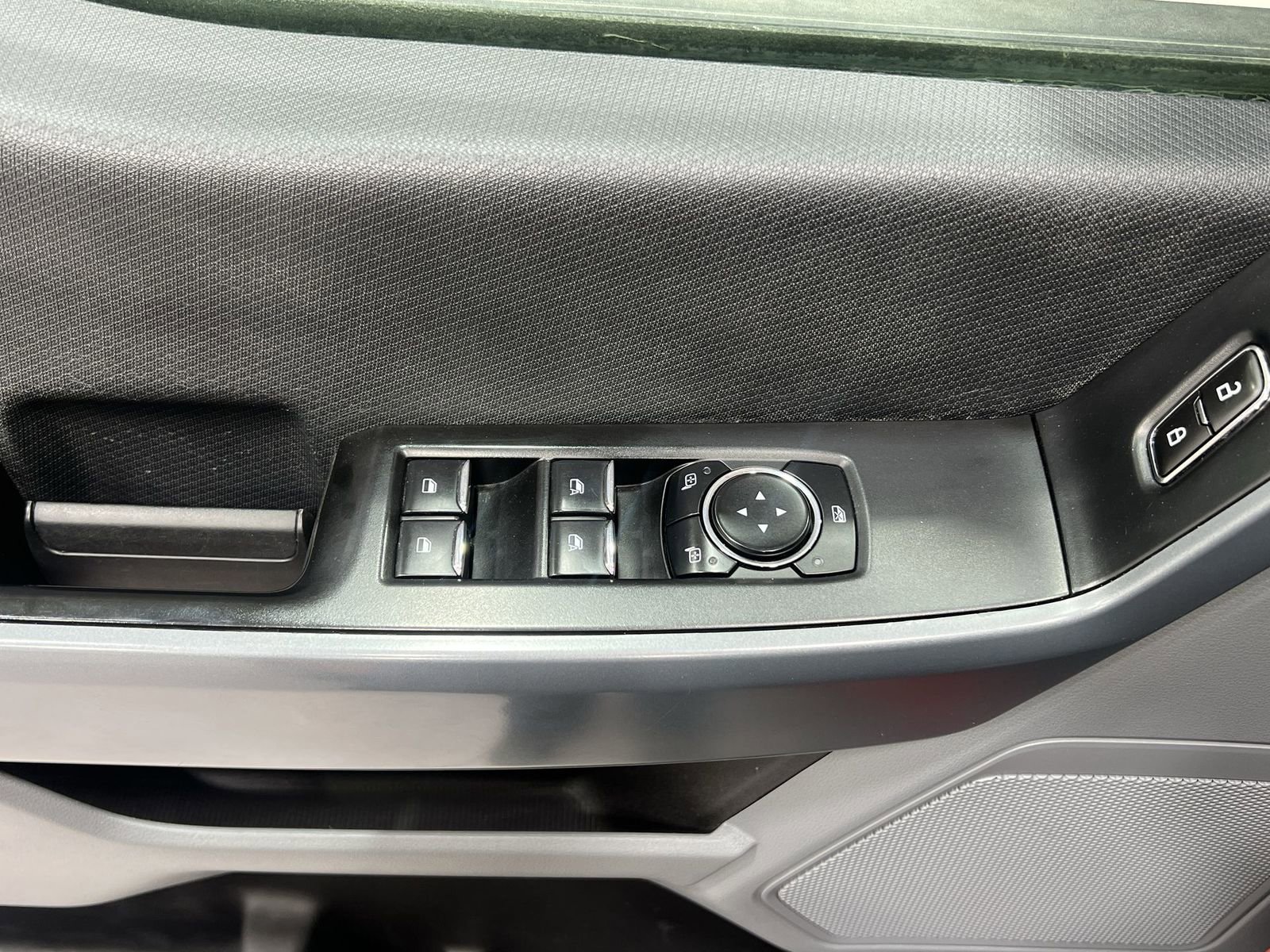 Used 2023 Ford F150 XLT AWD/4WD image 13